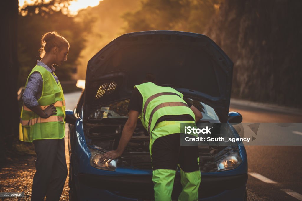 24-Hour Emergency Towing Service