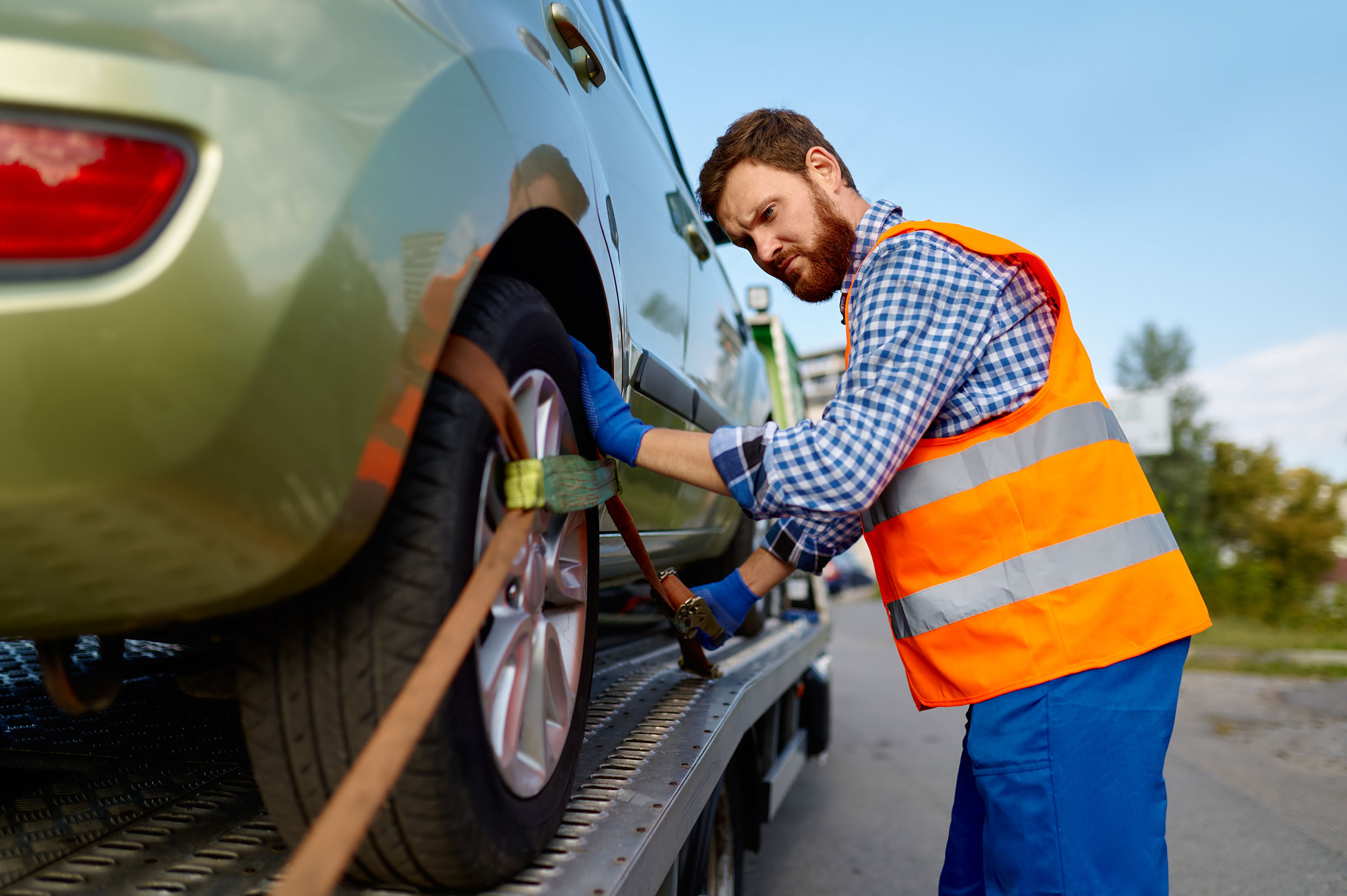 The Importance of Reliable Auto Towing Services