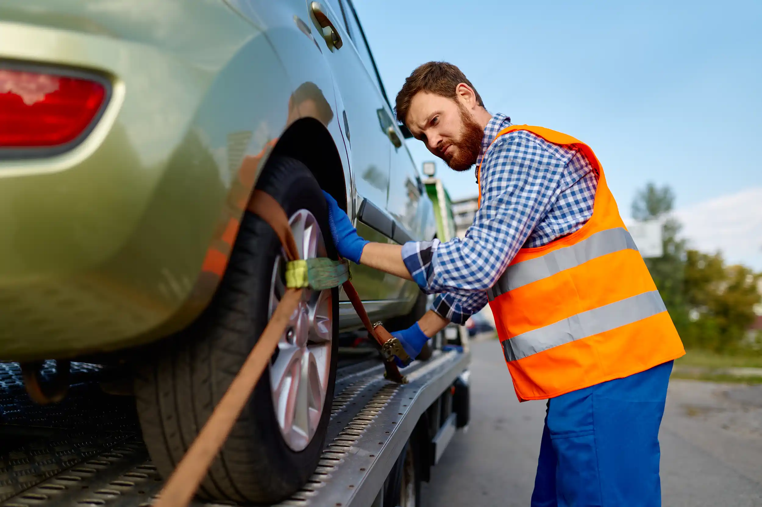 The Importance of Reliable Auto Towing Services